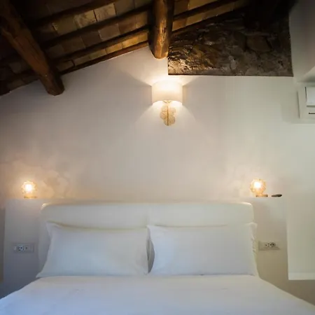 Apartment The Way Opera *