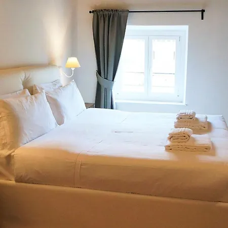 Apartament The Way Opera