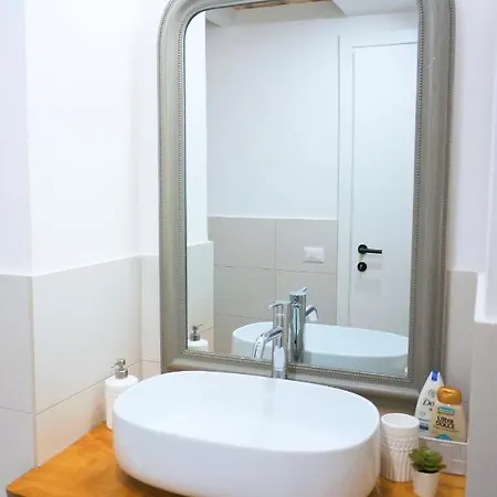 Apartman The Way Opera *